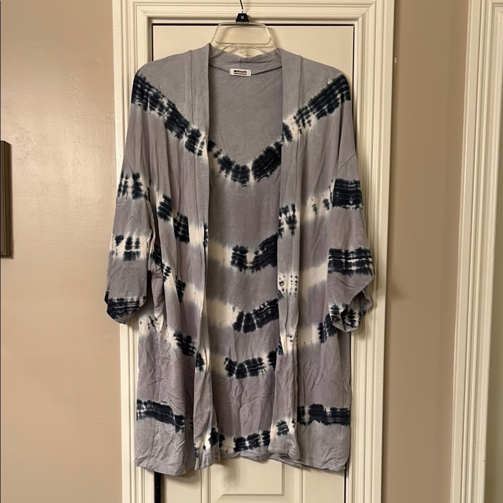 LAmade blue gray short sleeve cardigan- NWOT Sz M